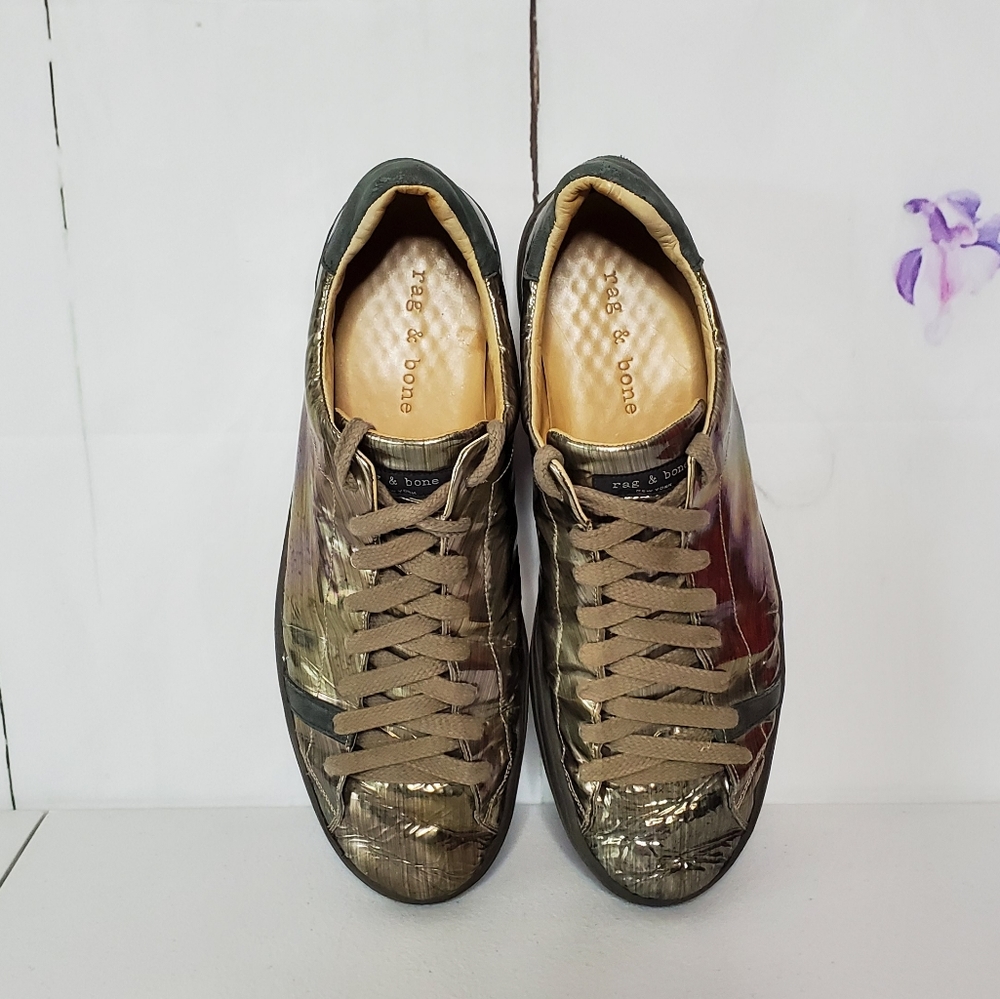 *SOLD* Rag & Bone Metallic Leather Low Top Sneakers 13 - Picture 5 of 11